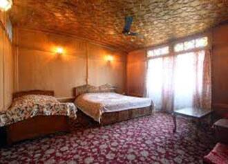 New Shabina Houseboat, Srinagar 2